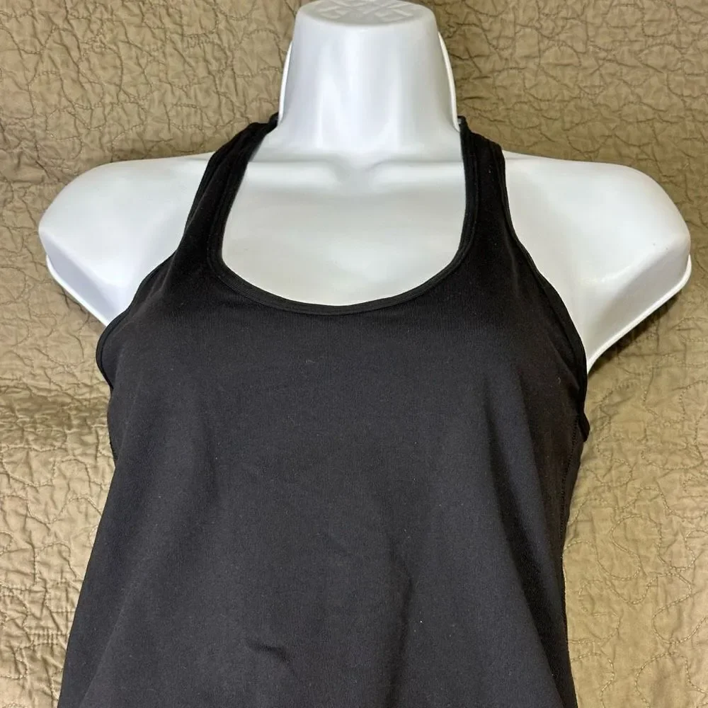 Lululemon black tank top size 6. A645